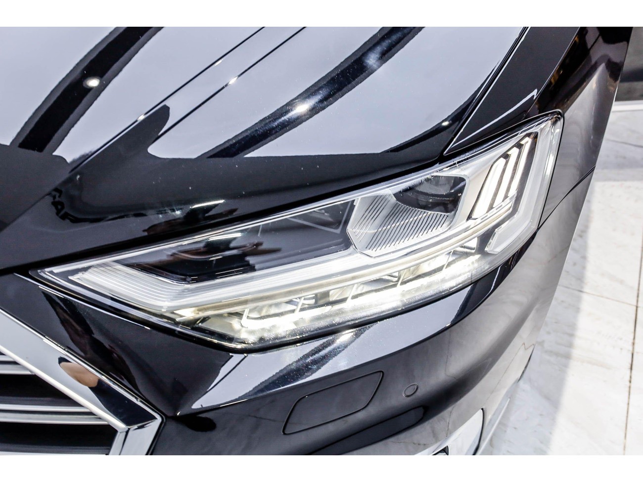 Audi A8L 55 TFSI 2021