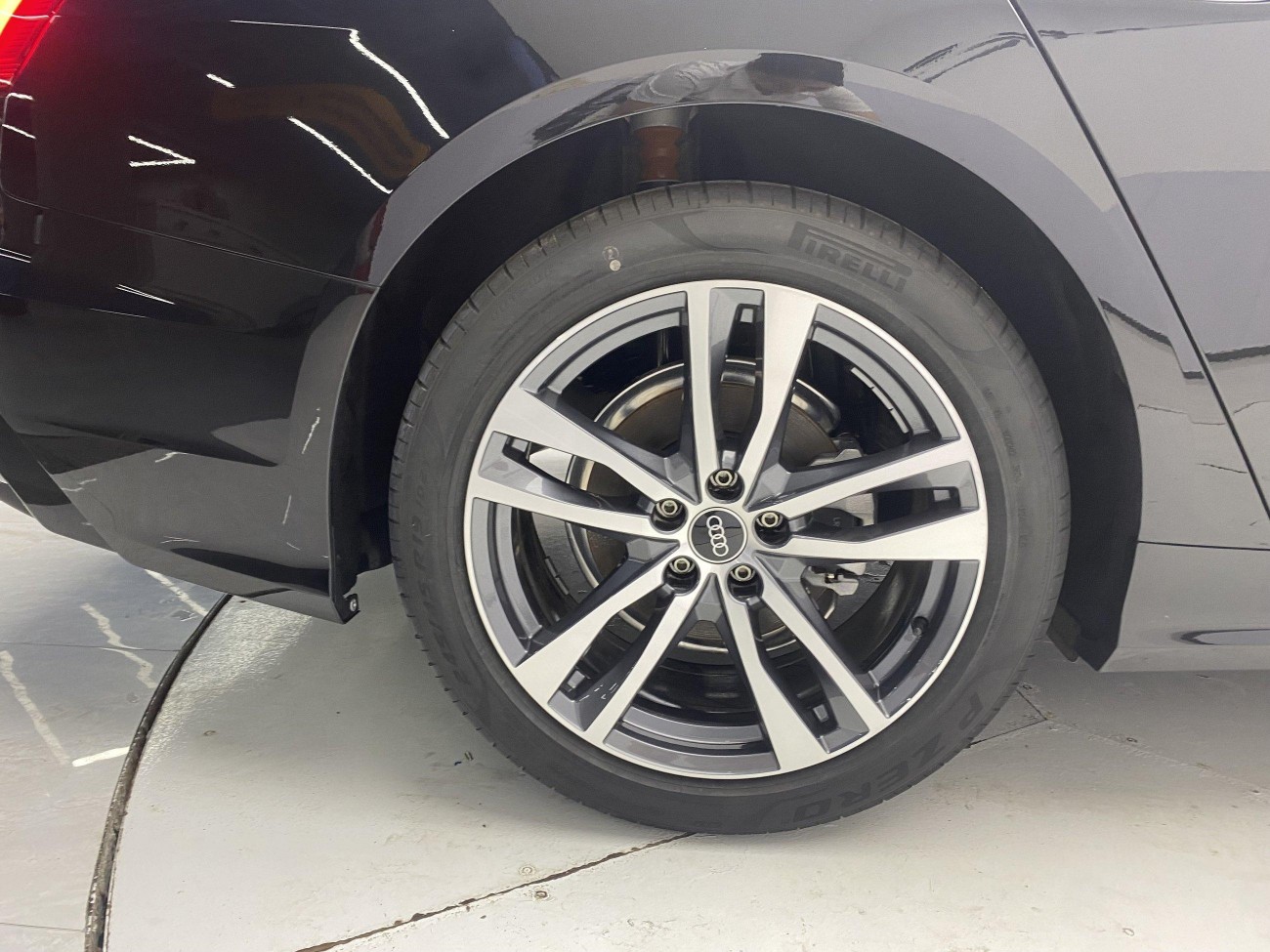 Audi A6L 40 TFSI 2025