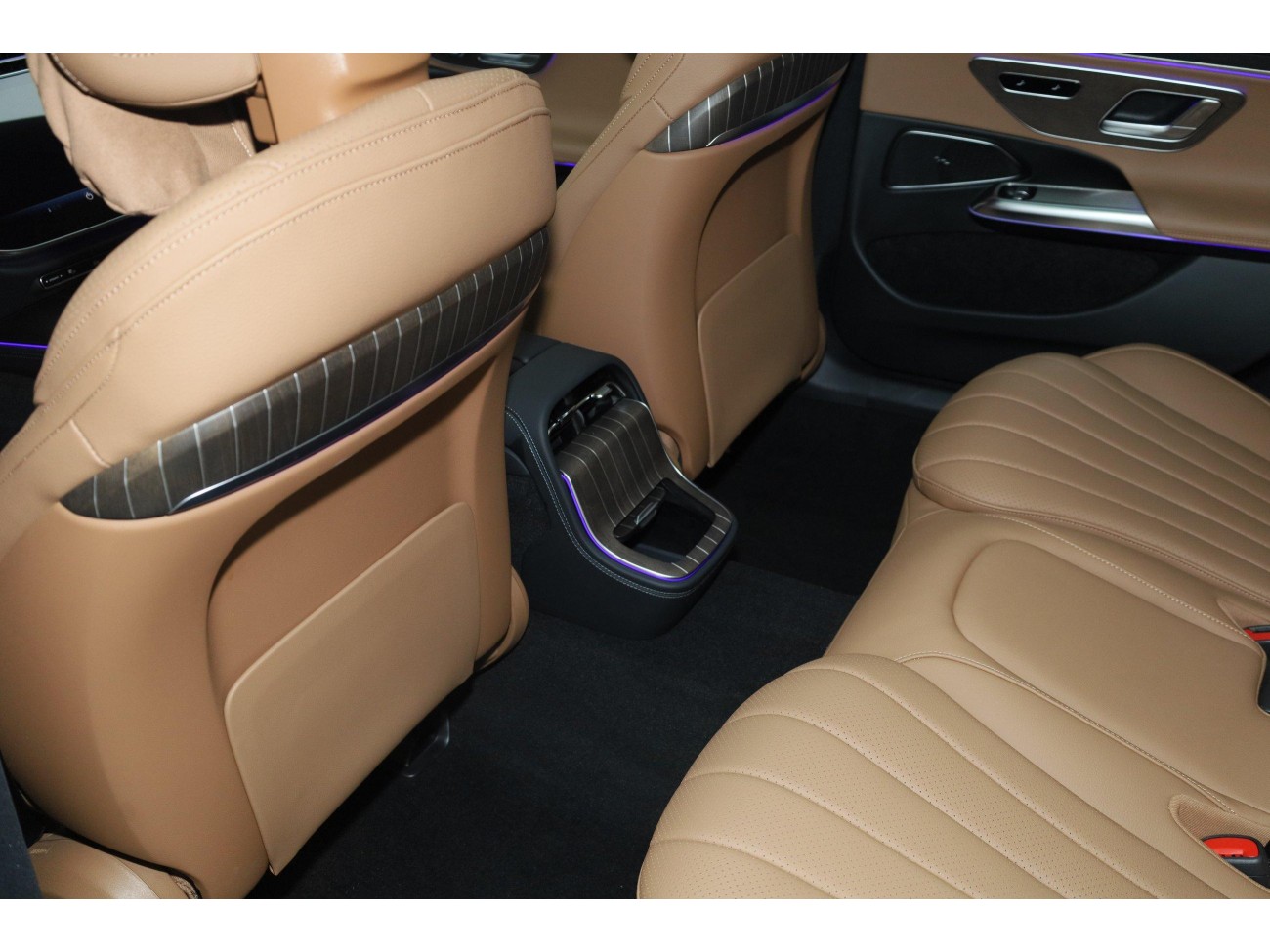 Mercedes-Benz E 300 L 2024