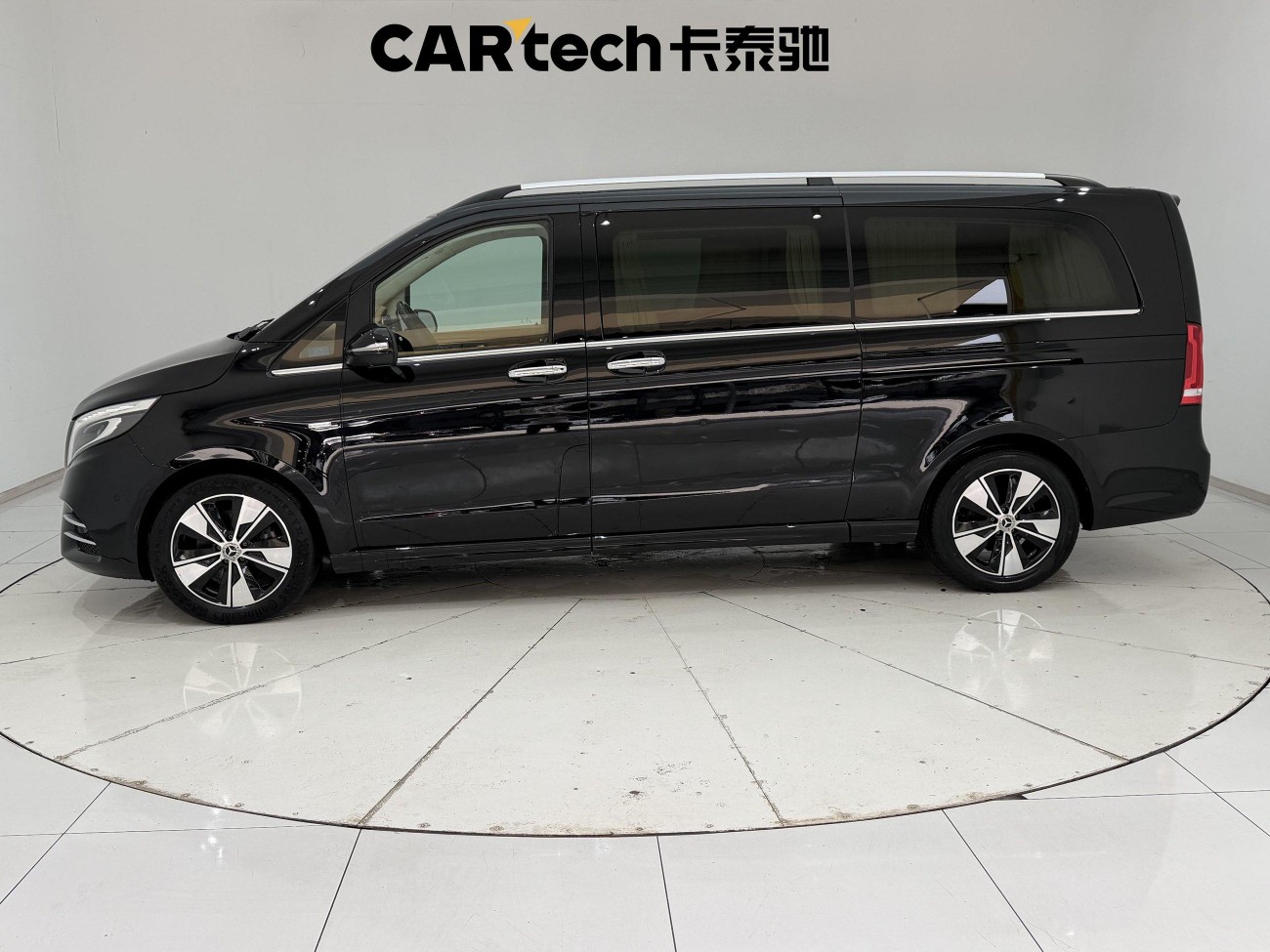 Mercedes-Benz V 2021