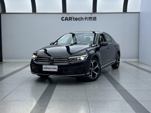 Volkswagen Magotan 2026