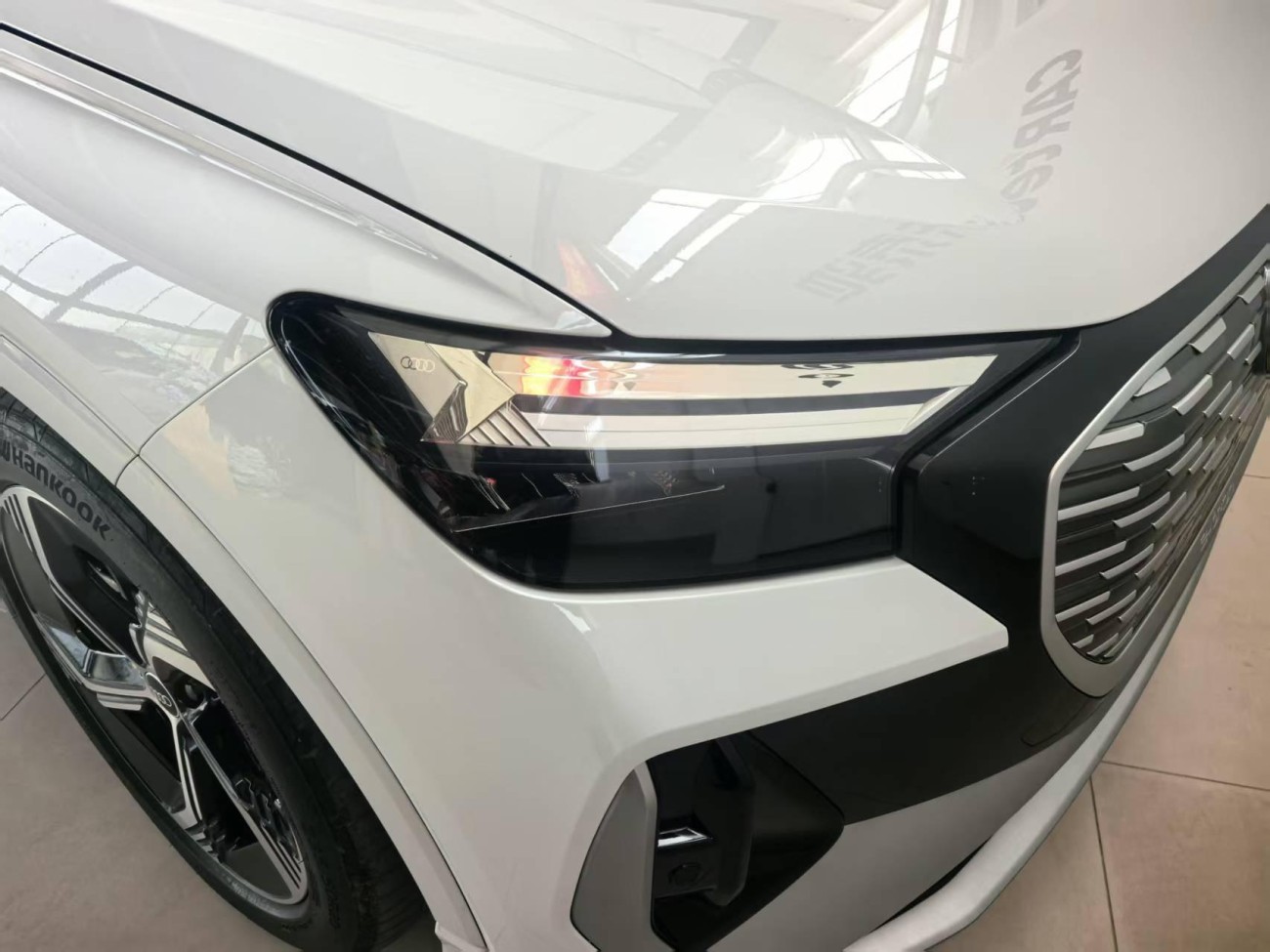 Audi Q4 e-tron 2024
