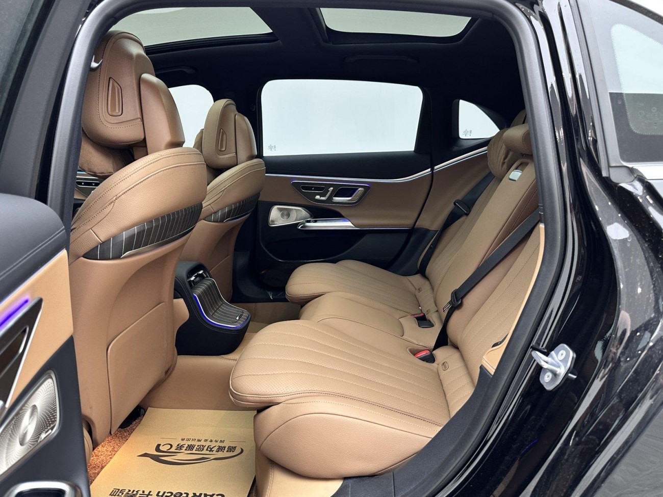 Mercedes-Benz E 300 L 2024