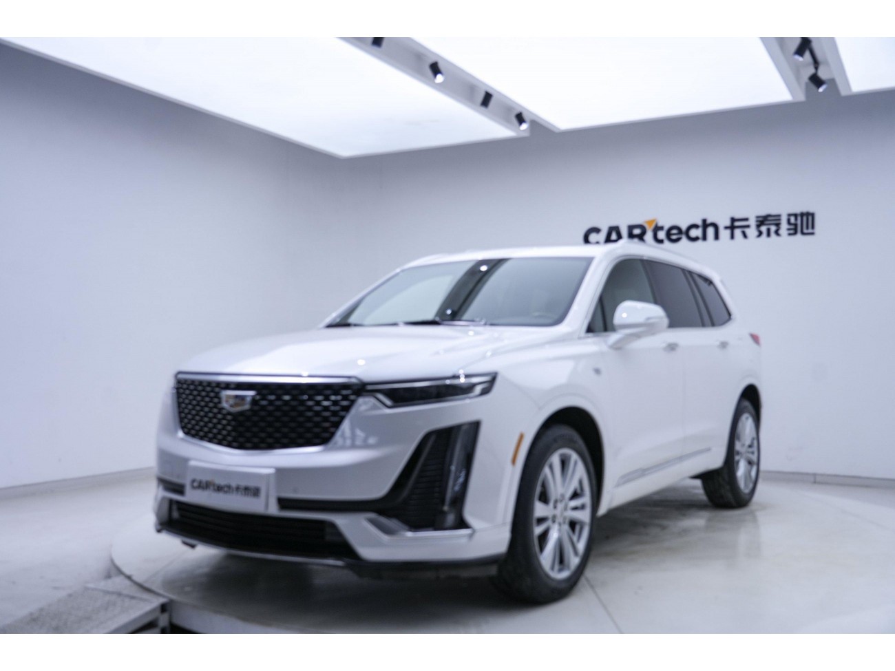 Cadillac XT6 2021