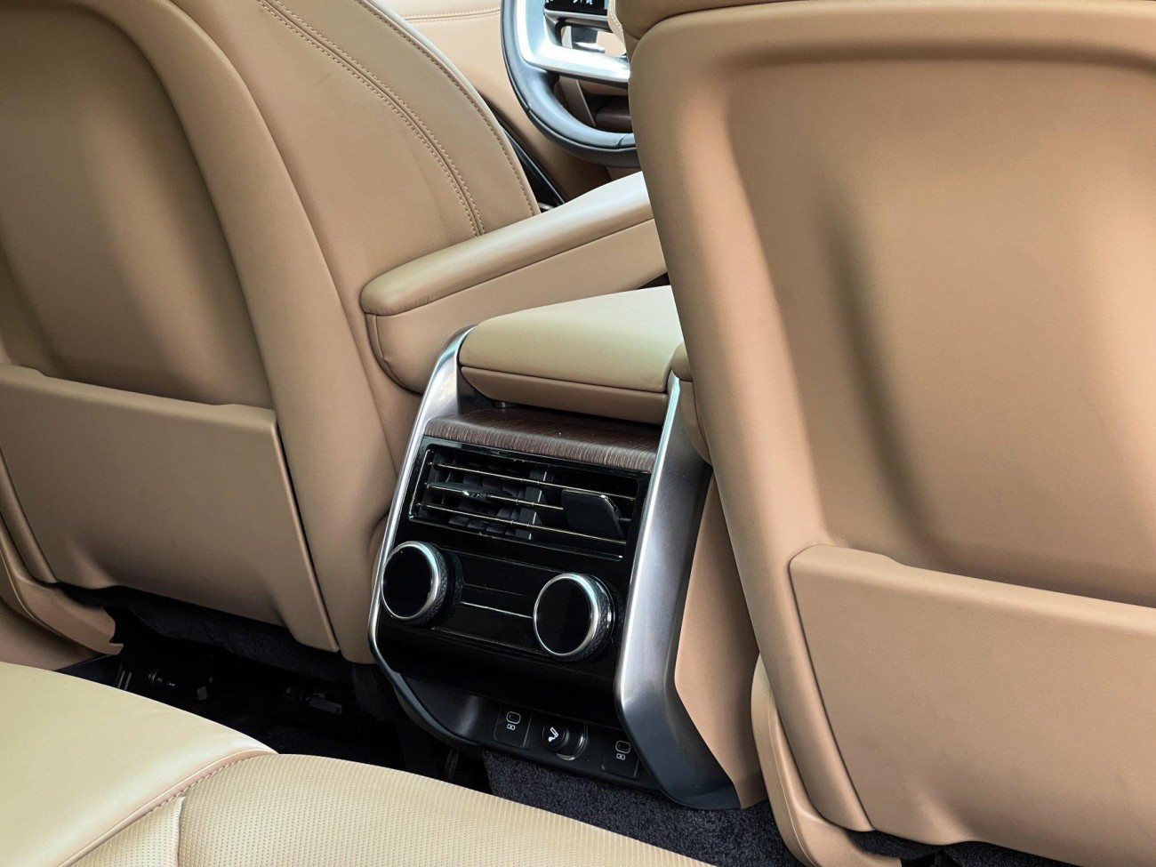 Land Rover Range Rover 2024