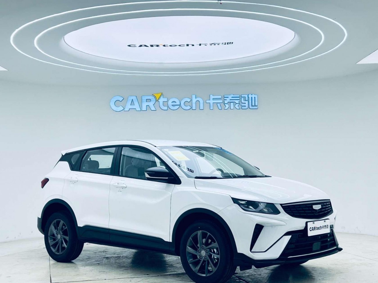 Geely Coolray 2025