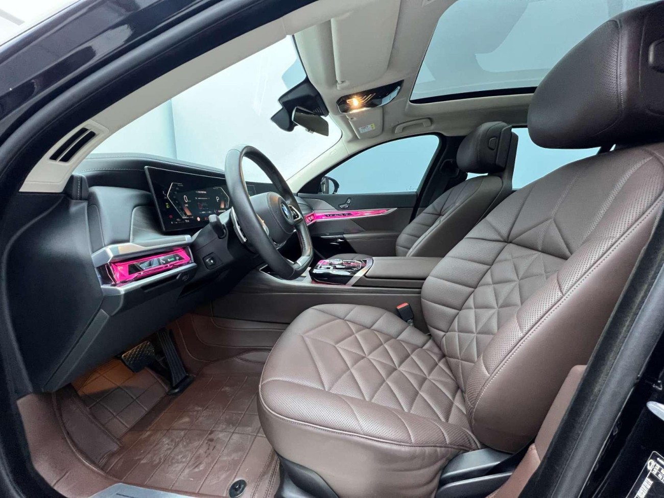 BMW 735Li 2024