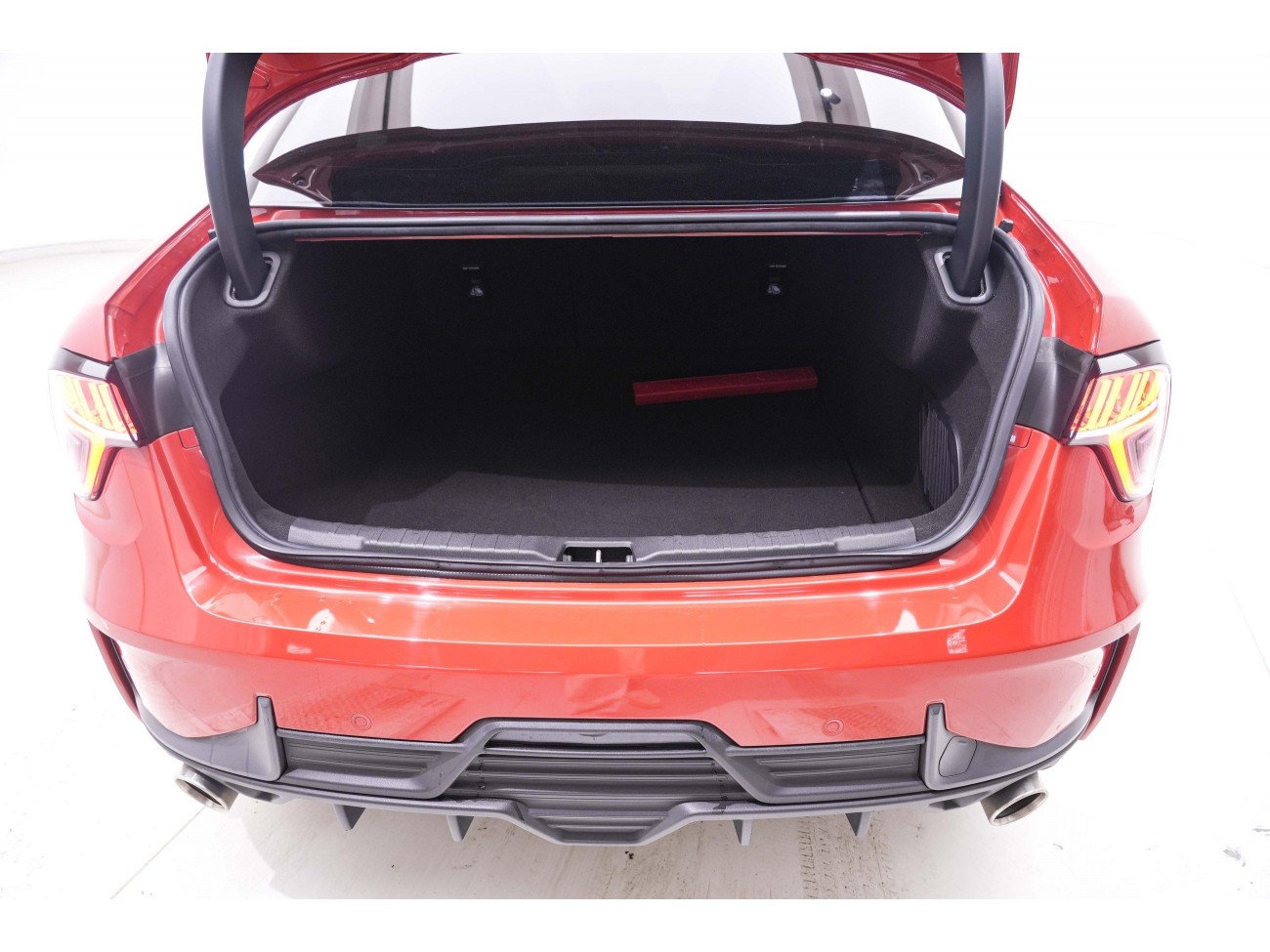Lynk & Co 02 2022