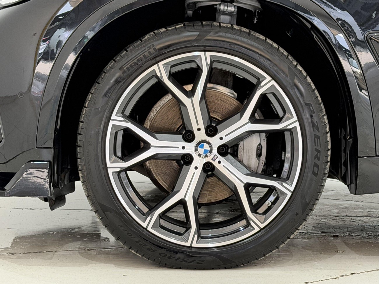 BMW X5 2023