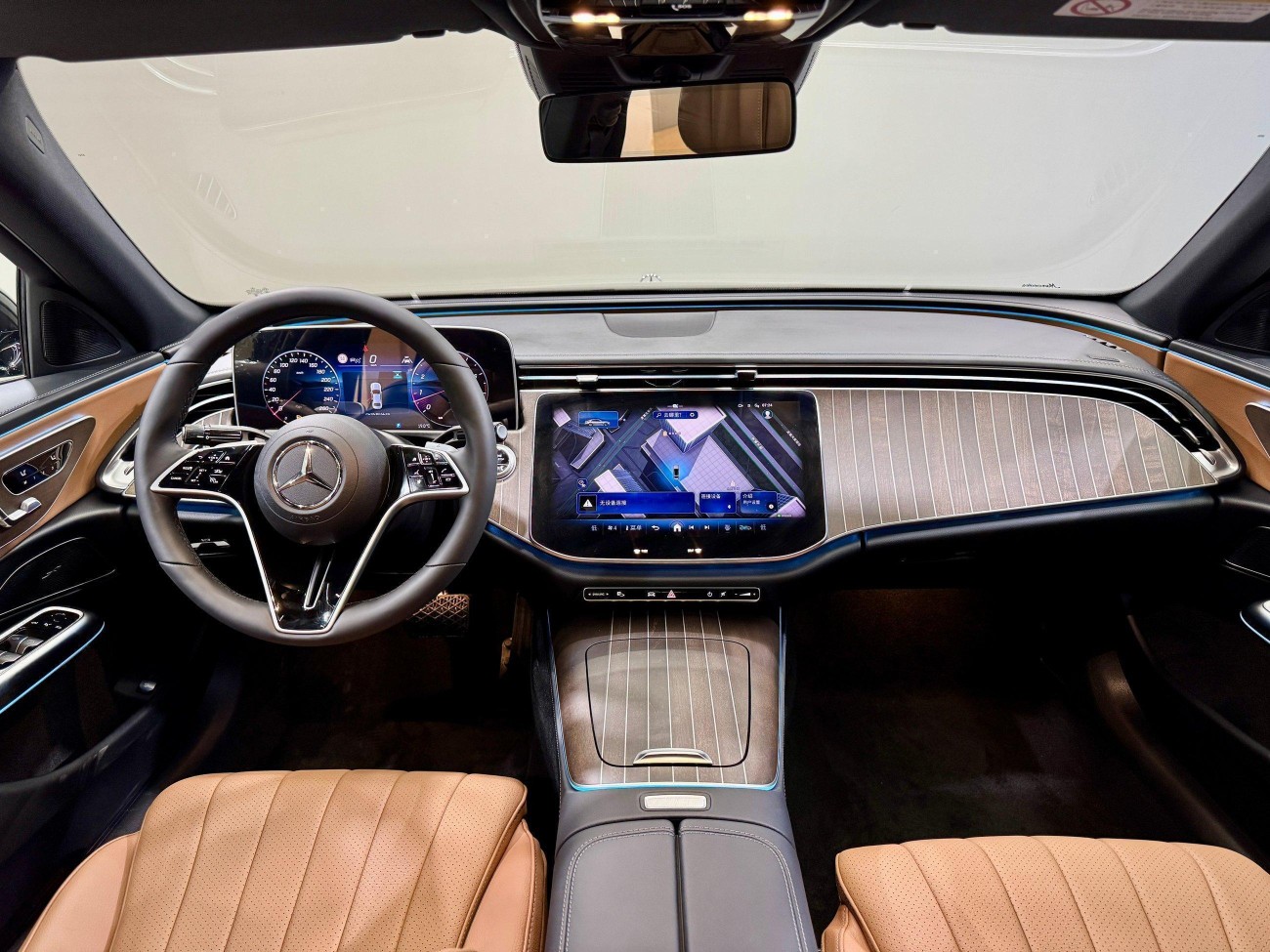 Mercedes-Benz E 300 L 2026