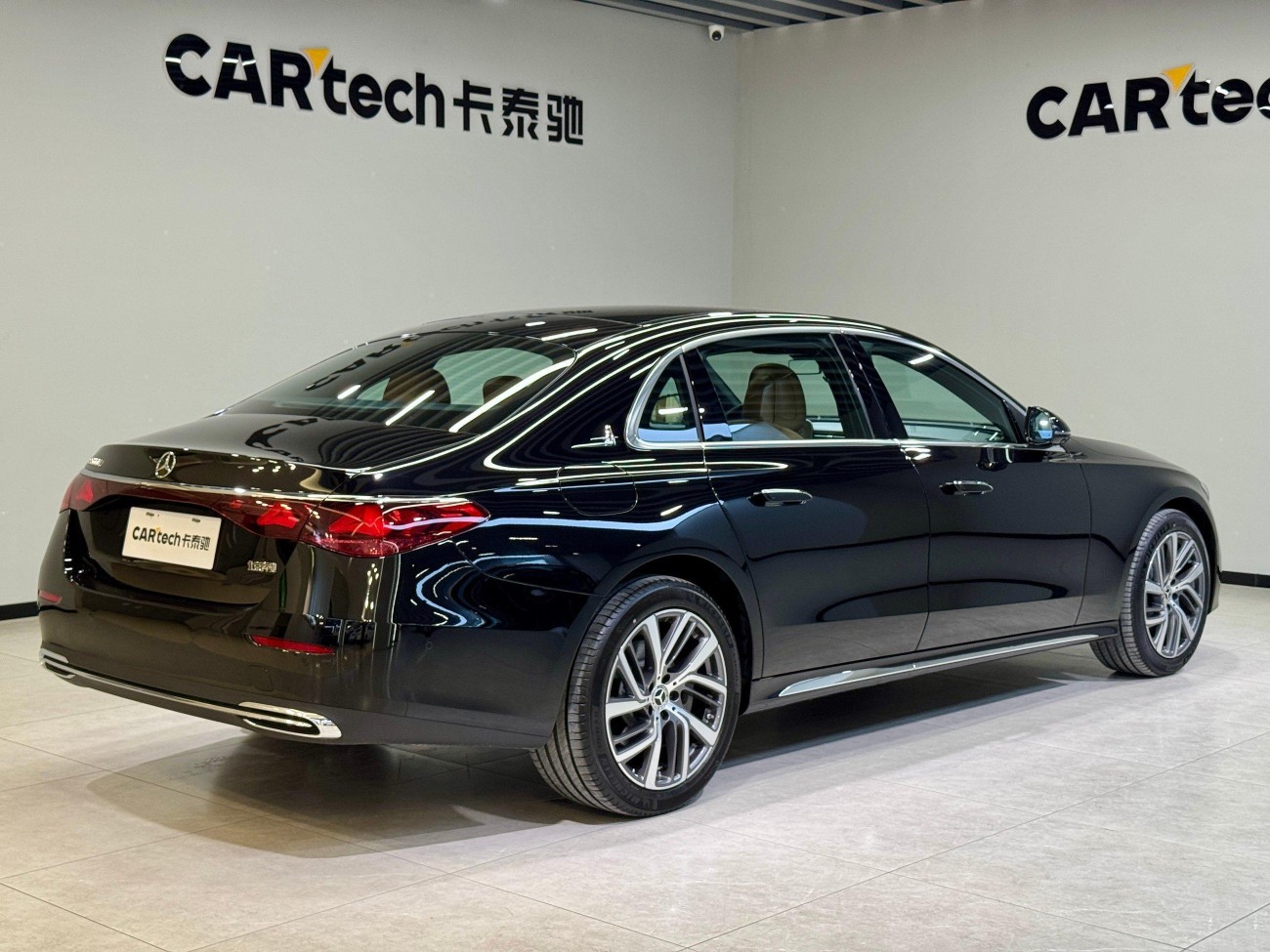 Mercedes-Benz E 300 L 2026