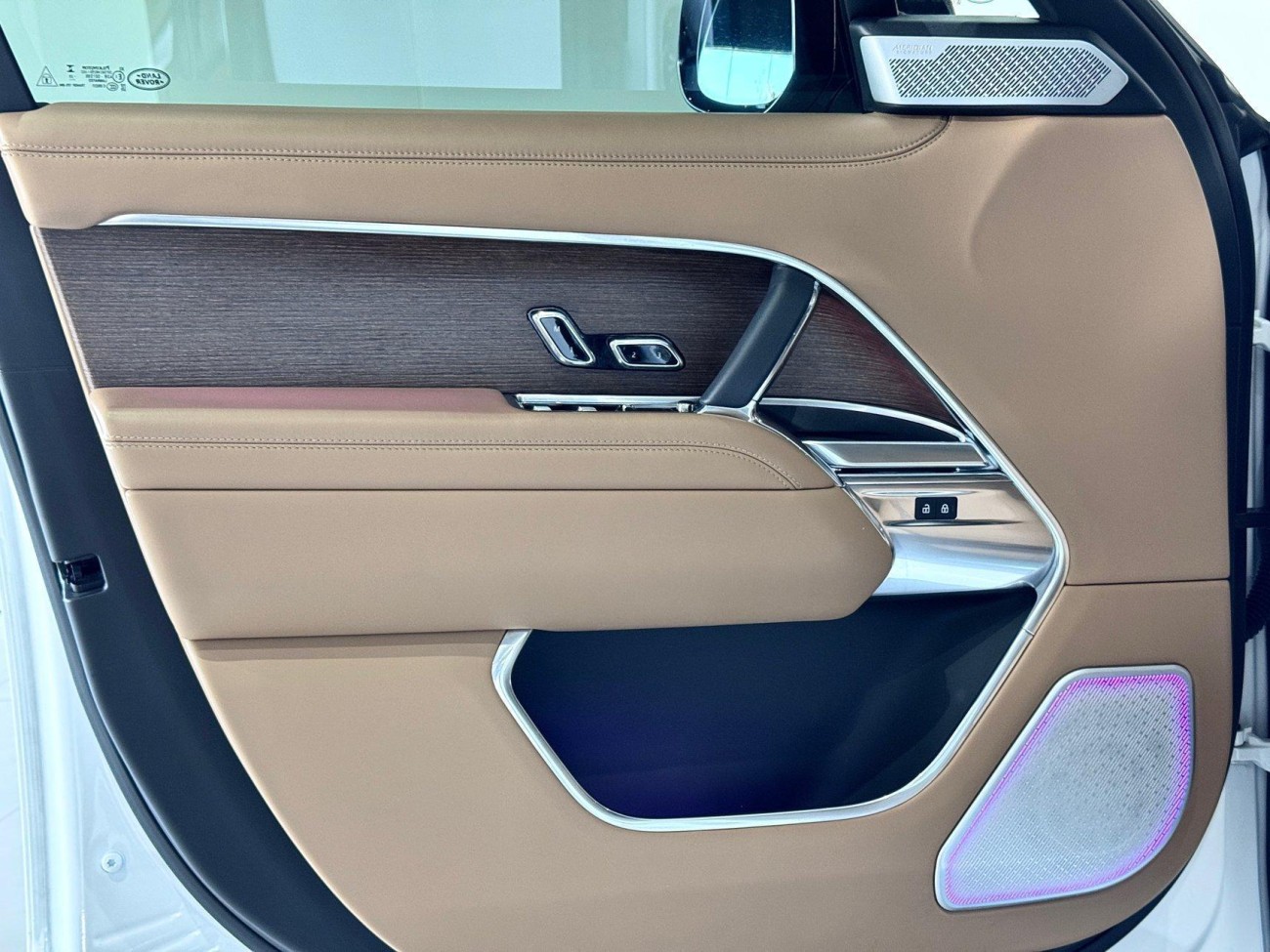 Land Rover Range Rover 2023