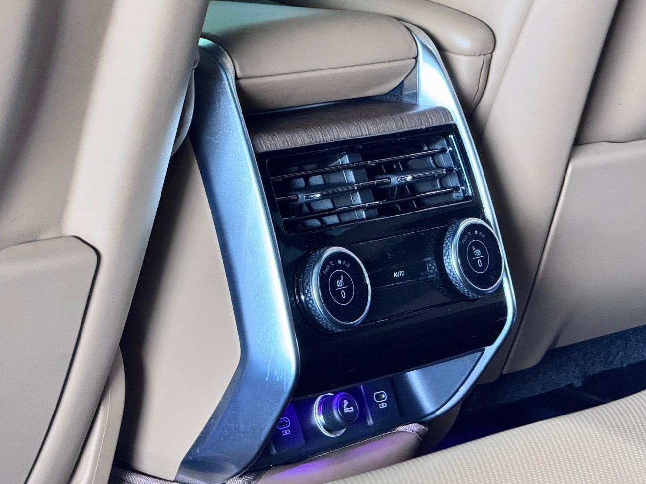 Land Rover Range Rover 2023