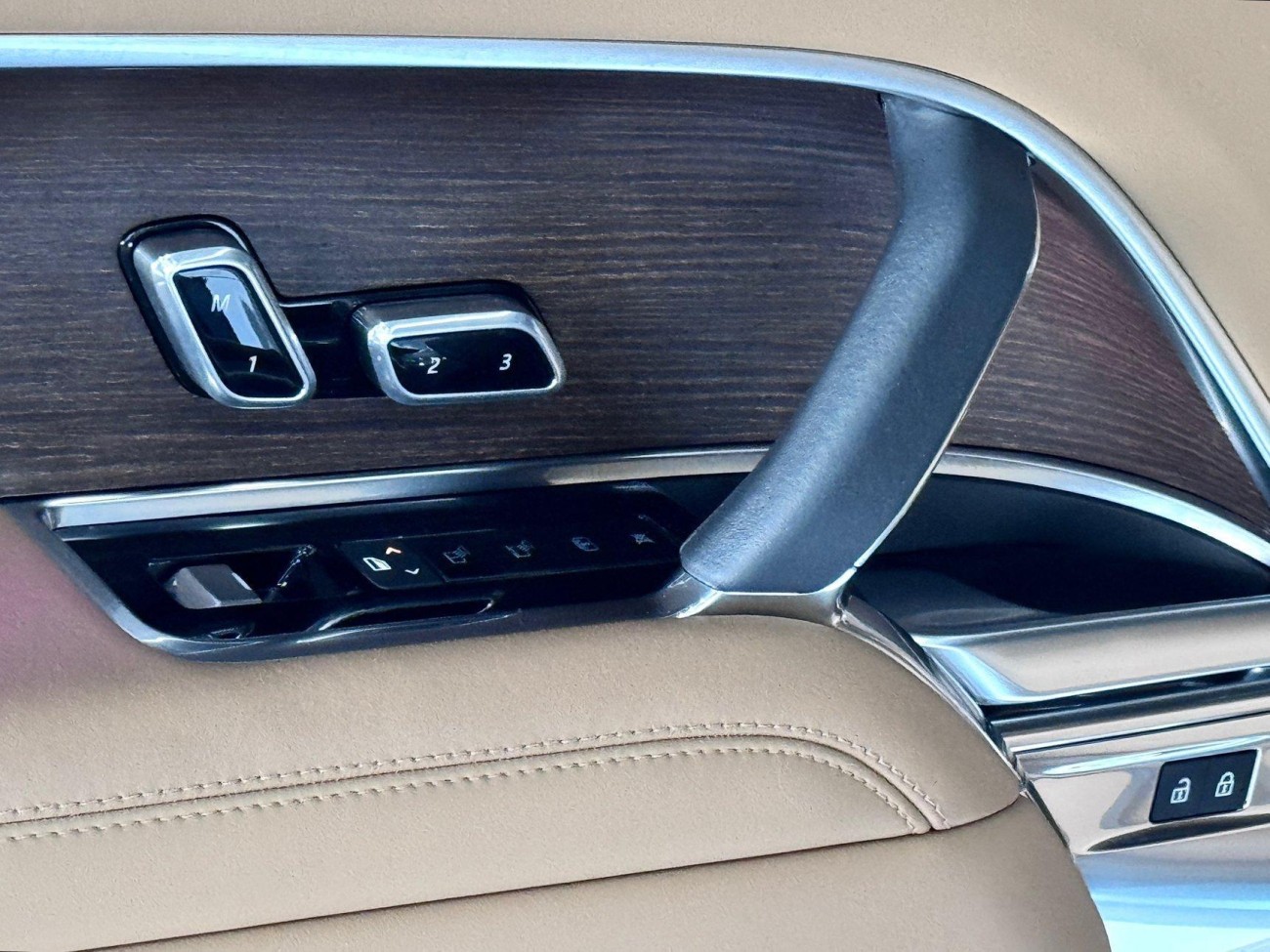 Land Rover Range Rover 2023