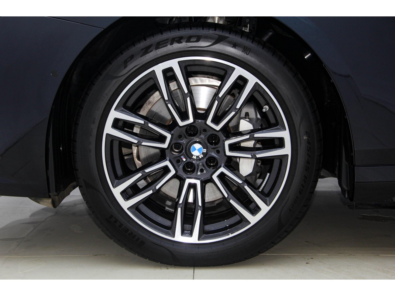 BMW 530Li 2025