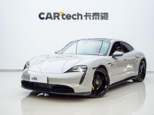 Porsche Taycan 2022
