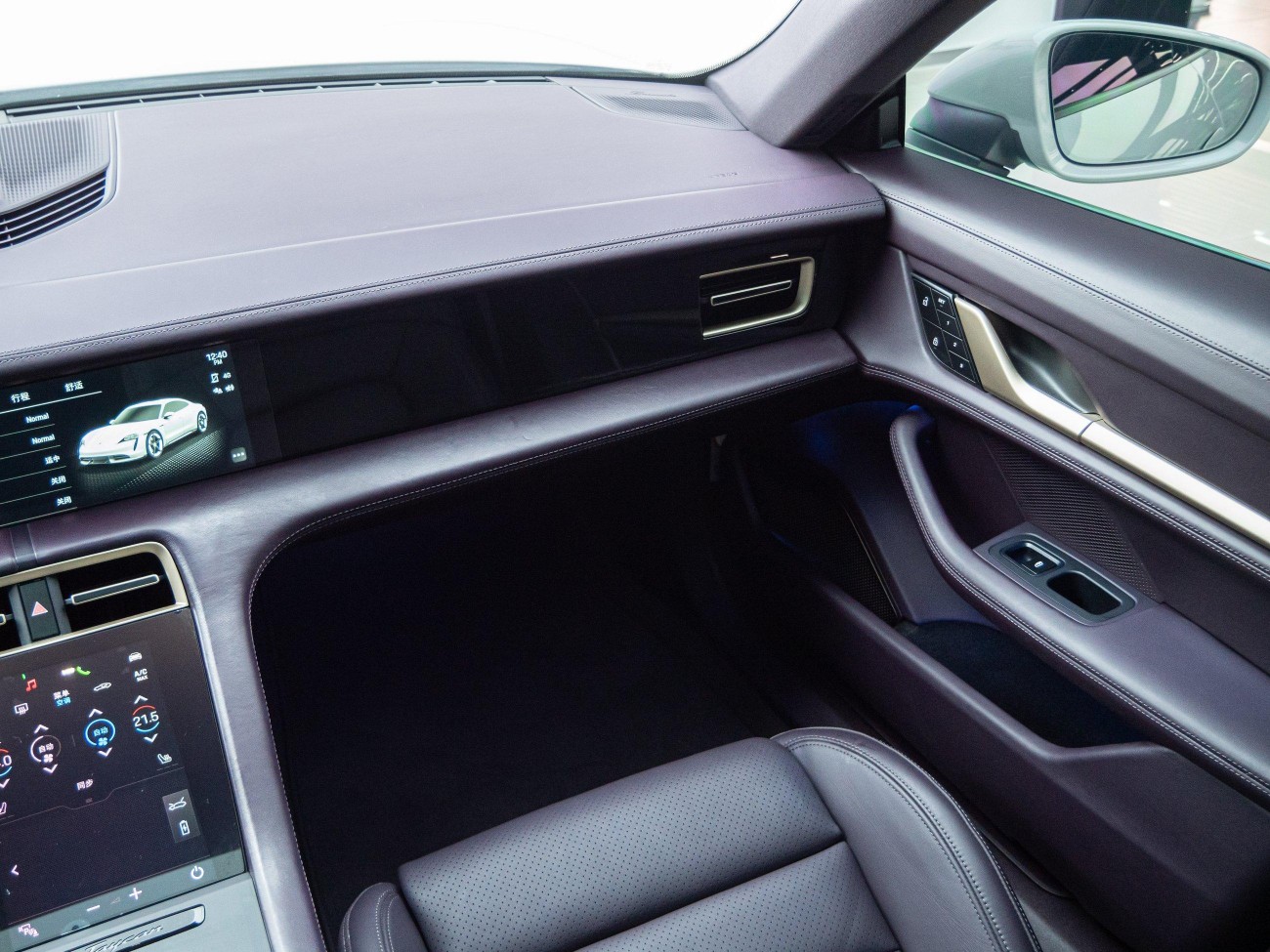 Porsche Taycan 2022