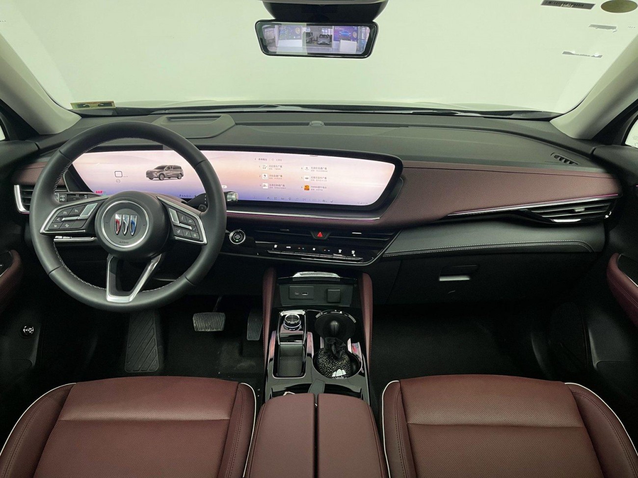 Buick Envision Plus 2025