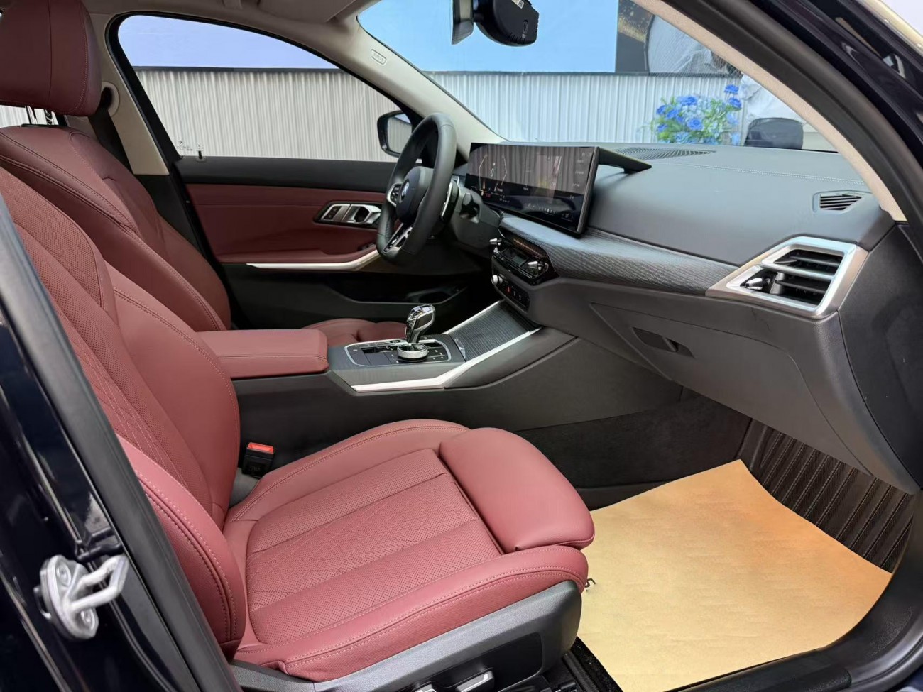 BMW 325Li 2025