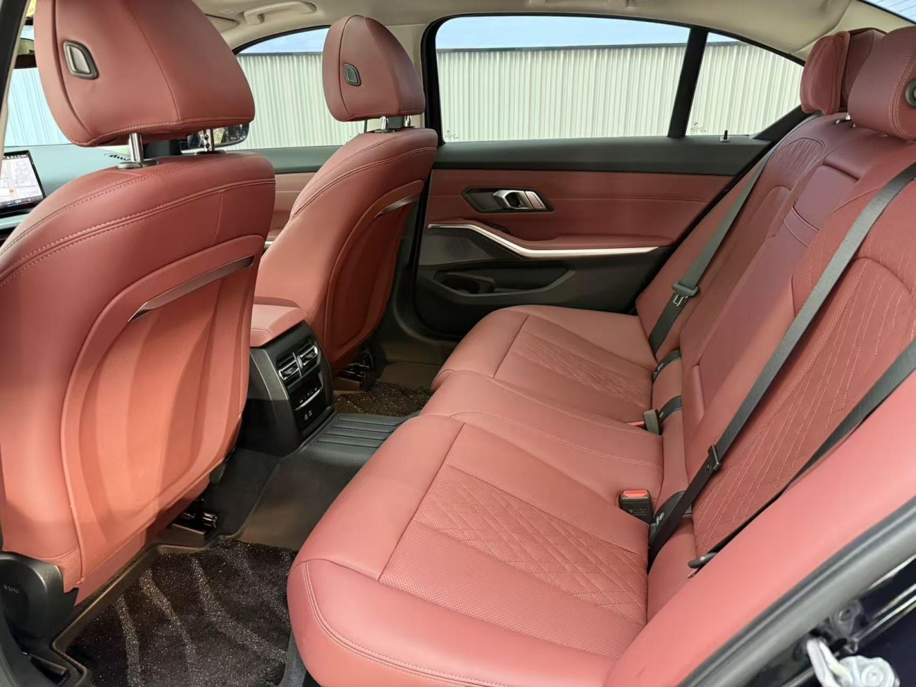 BMW 325Li 2025