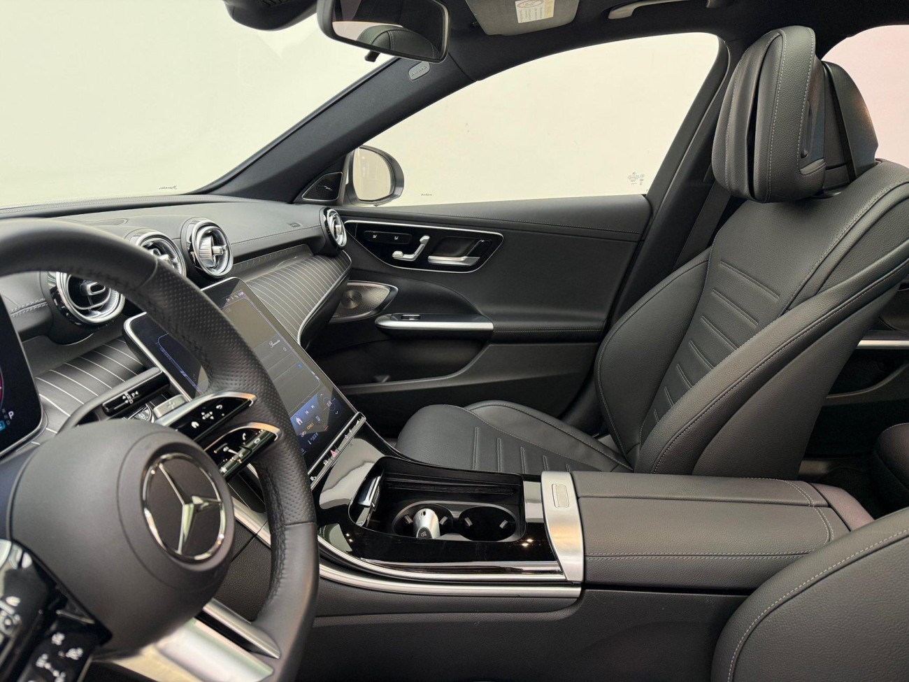 Mercedes-Benz C 260 L 2023