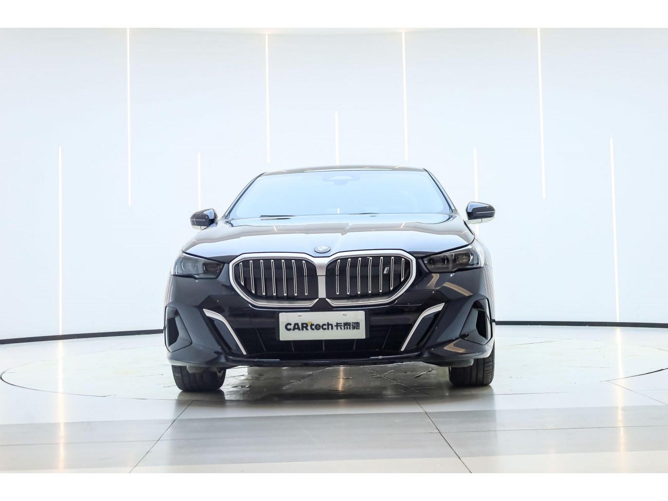 BMW i5 2025