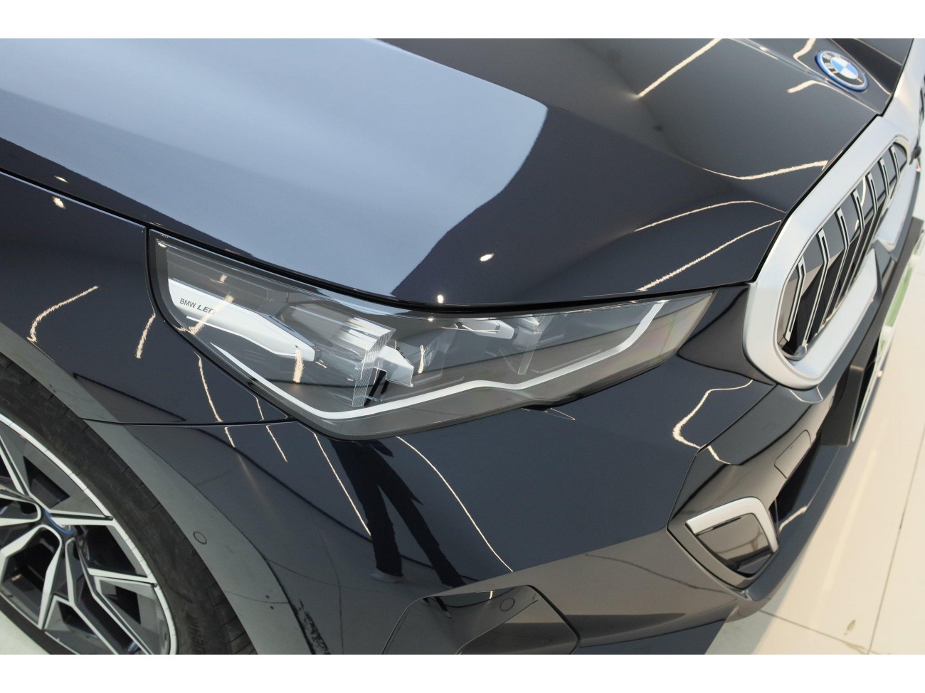 BMW i5 2025
