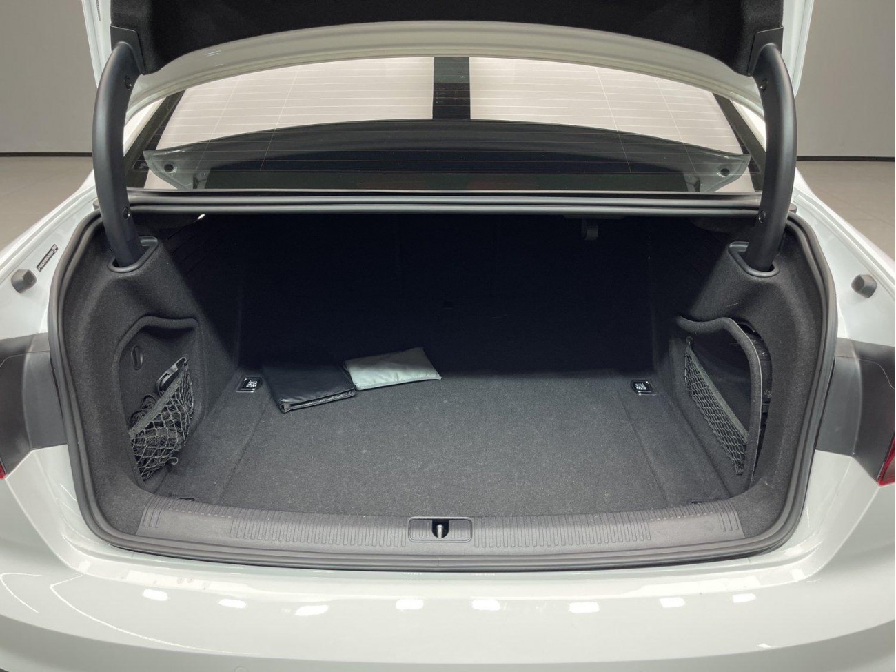 Audi A4L 40 TFSI 2023