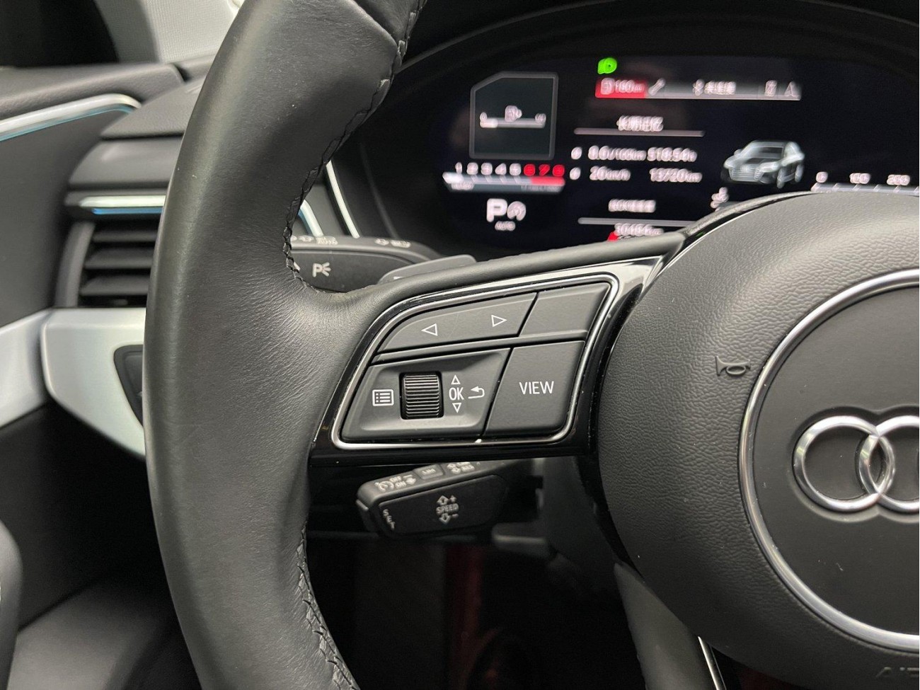 Audi A4L 40 TFSI 2023