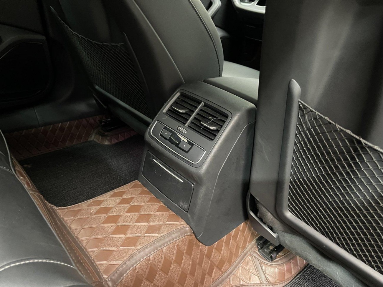 Audi A4L 40 TFSI 2023