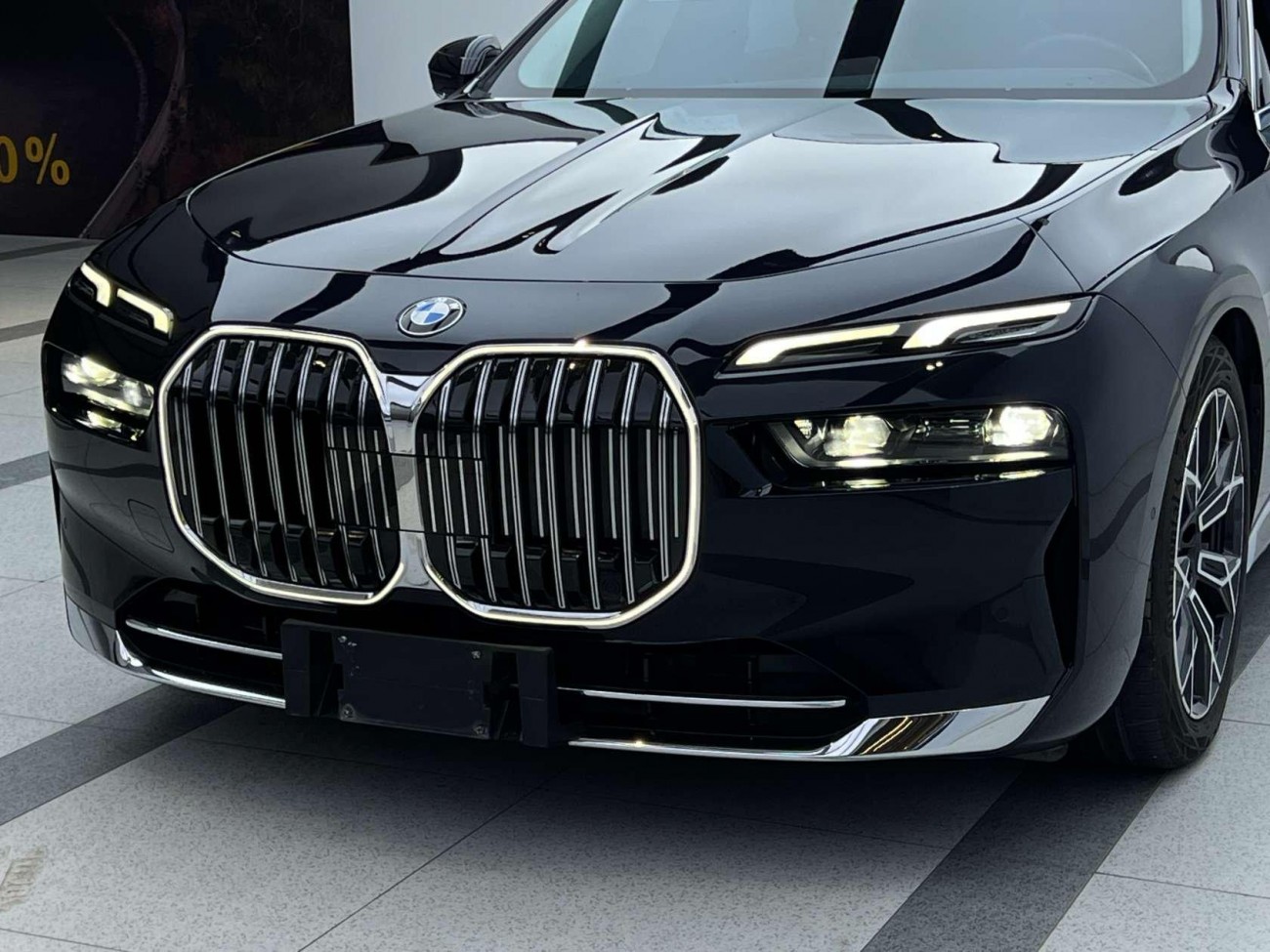 BMW 735Li 2023