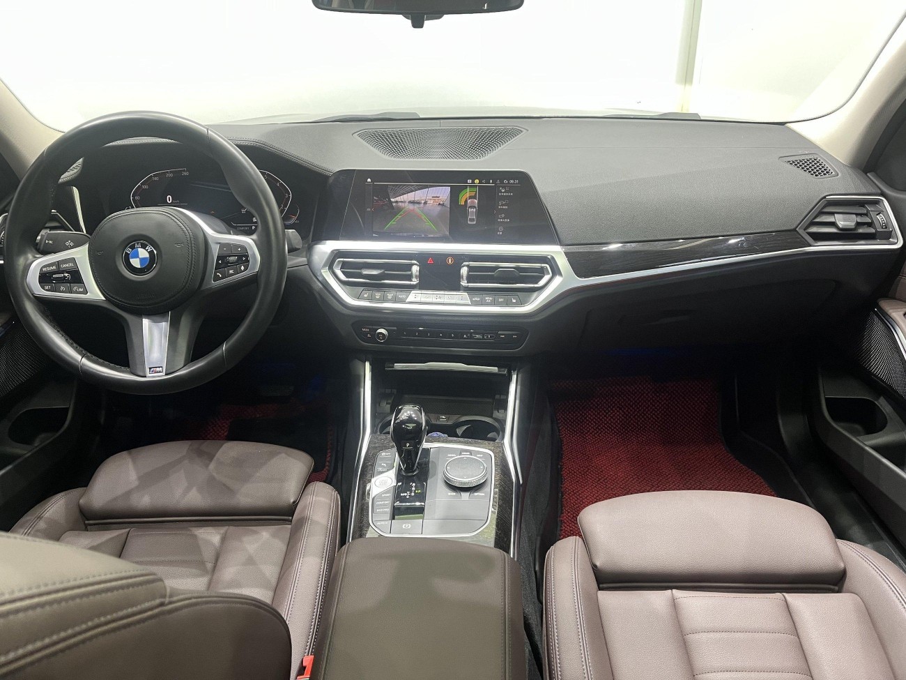 BMW 325Li 2021