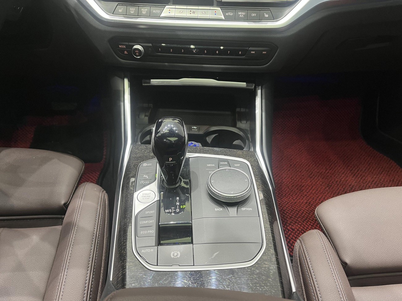 BMW 325Li 2021