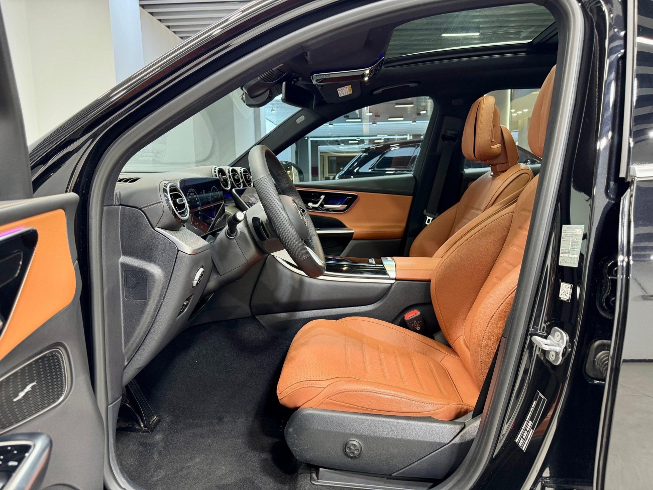 Mercedes-Benz GLC 260 L 2023