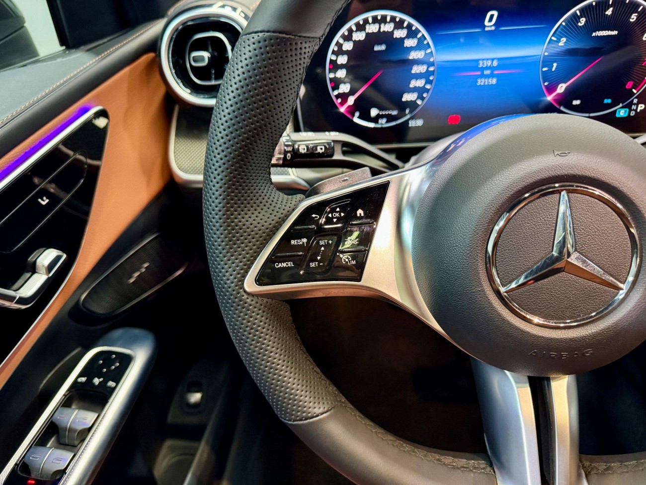 Mercedes-Benz GLC 260 L 2023