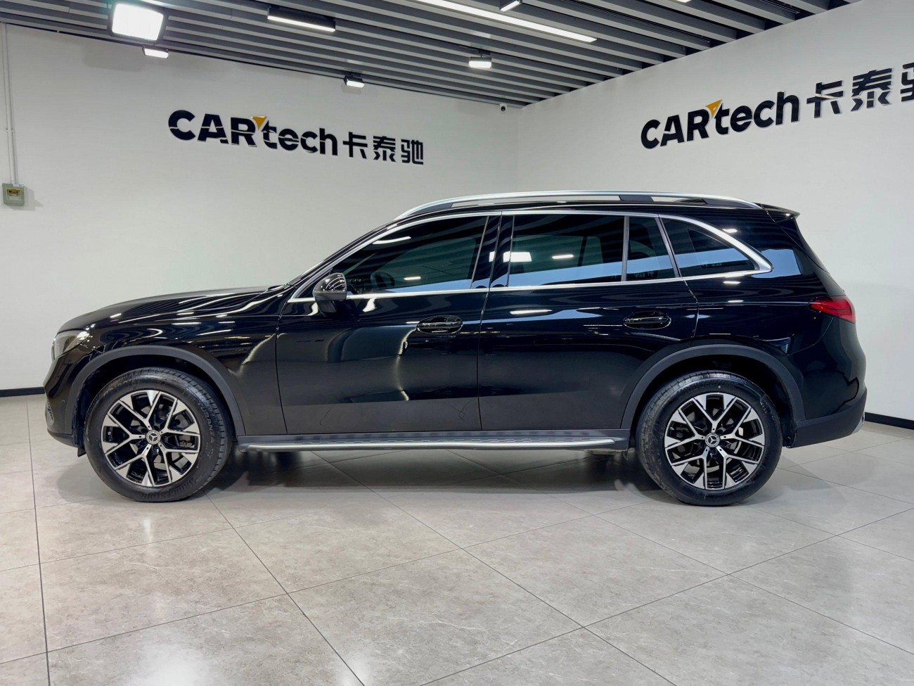 Mercedes-Benz GLC 260 L 2023