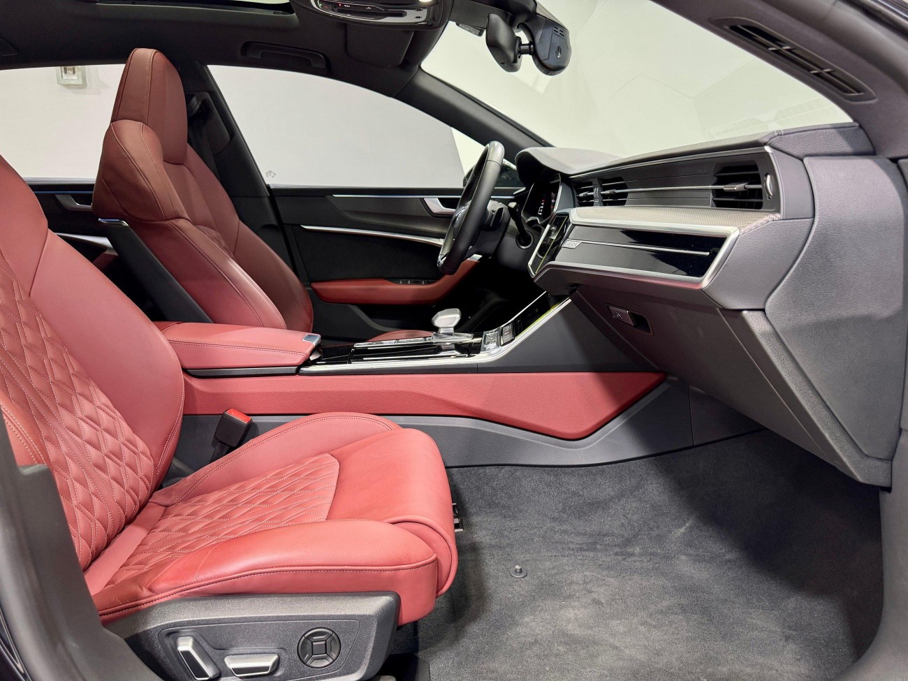 Audi A7L 45 TFSI 2024