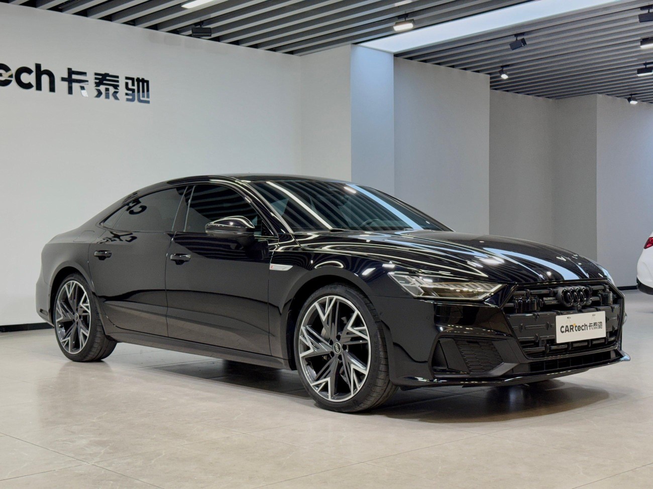 Audi A7L 45 TFSI 2024