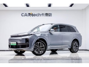 Li Auto L8 2025
