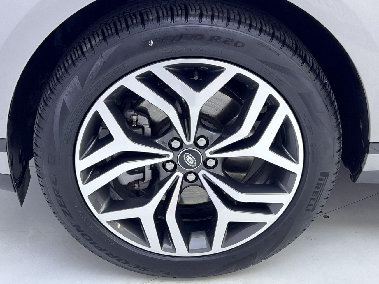 Land Rover Range Rover 2024