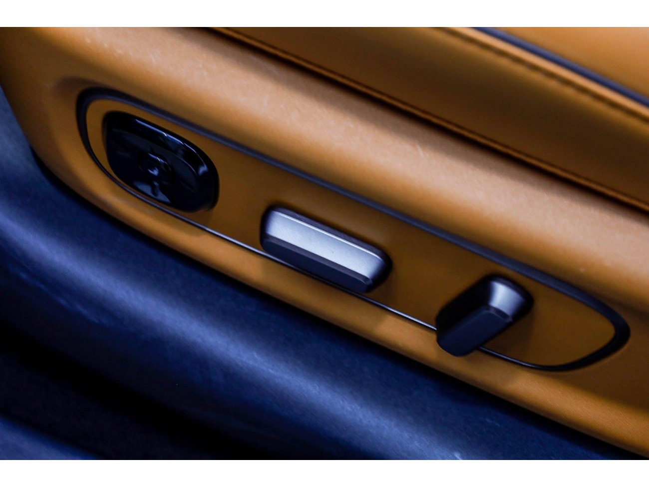 Li Auto i8 2025