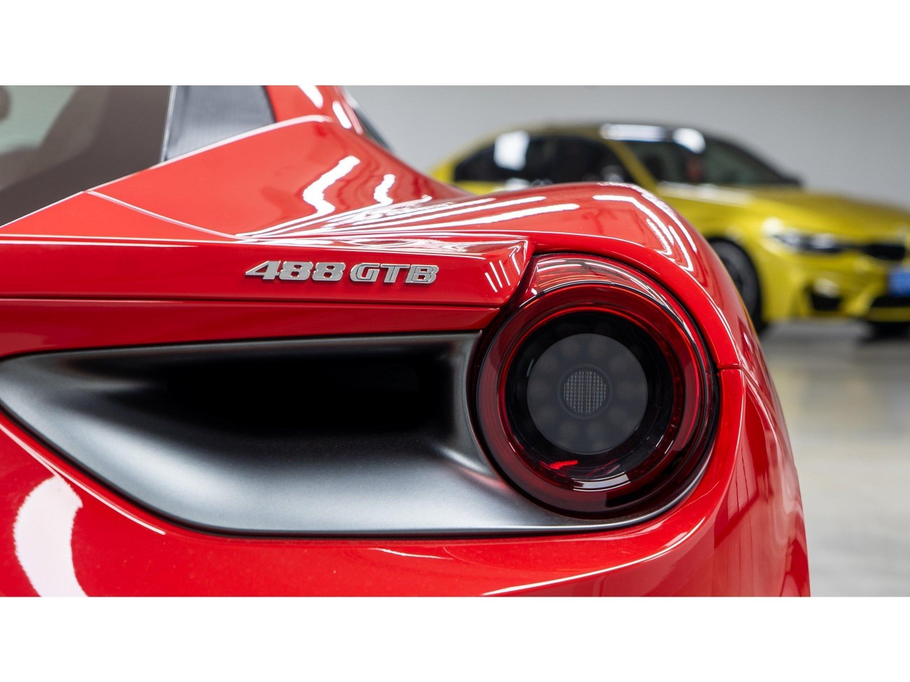 Ferrari 488 2019