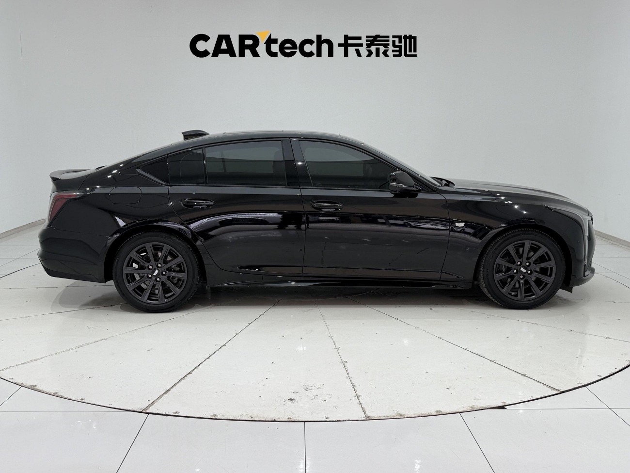 Cadillac CT5 2024