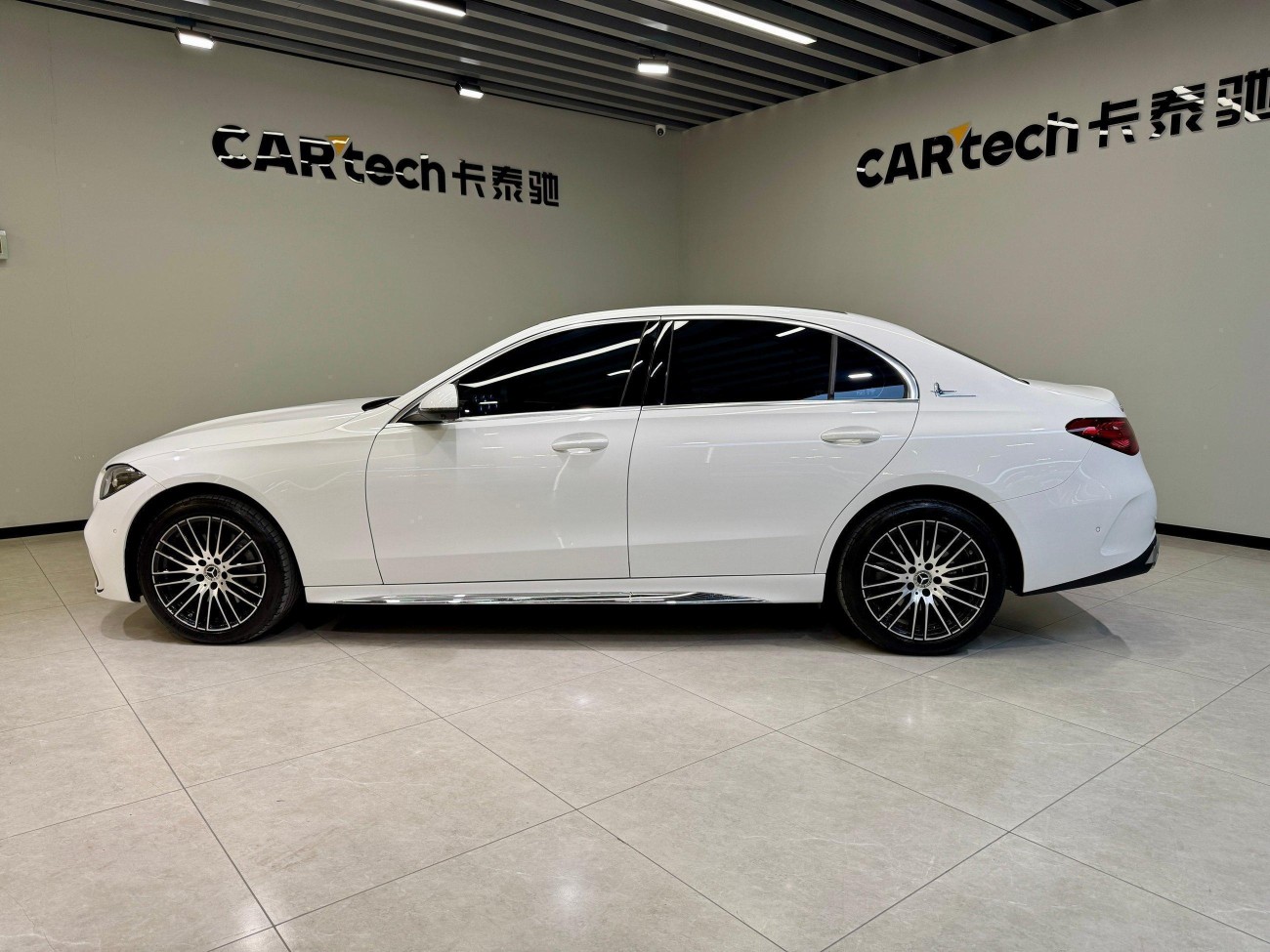 Mercedes-Benz C 260 L 2025