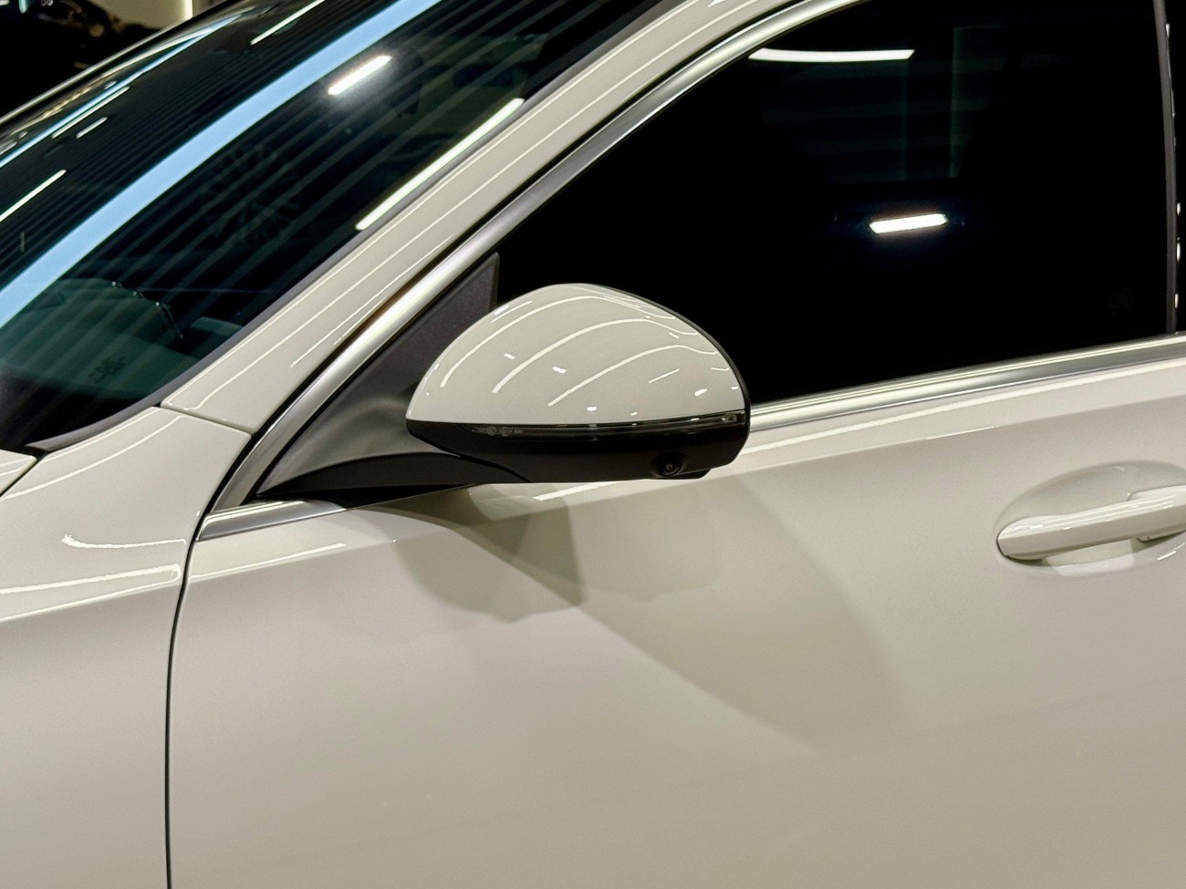 Mercedes-Benz C 260 L 2025