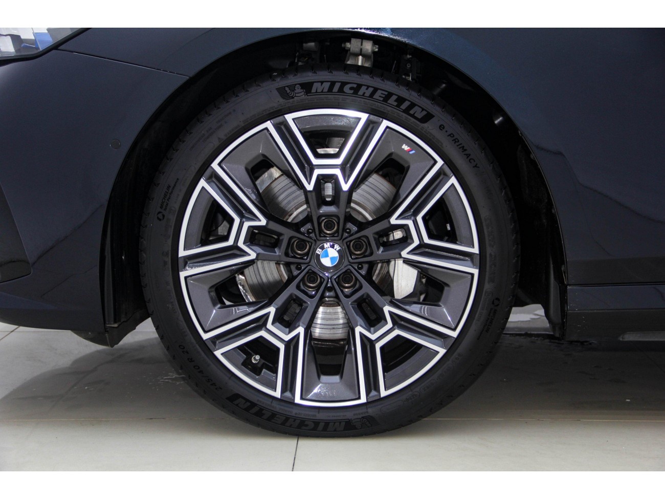 BMW 530Li 2025