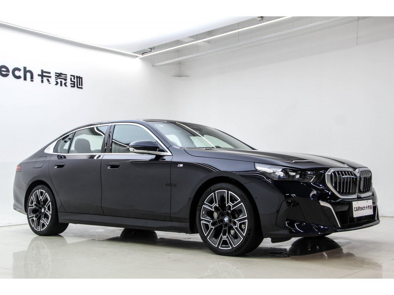 BMW 530Li 2025