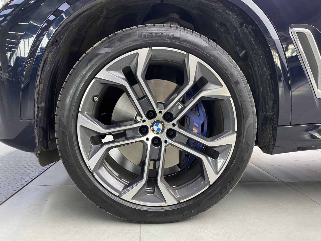 BMW X5 2023