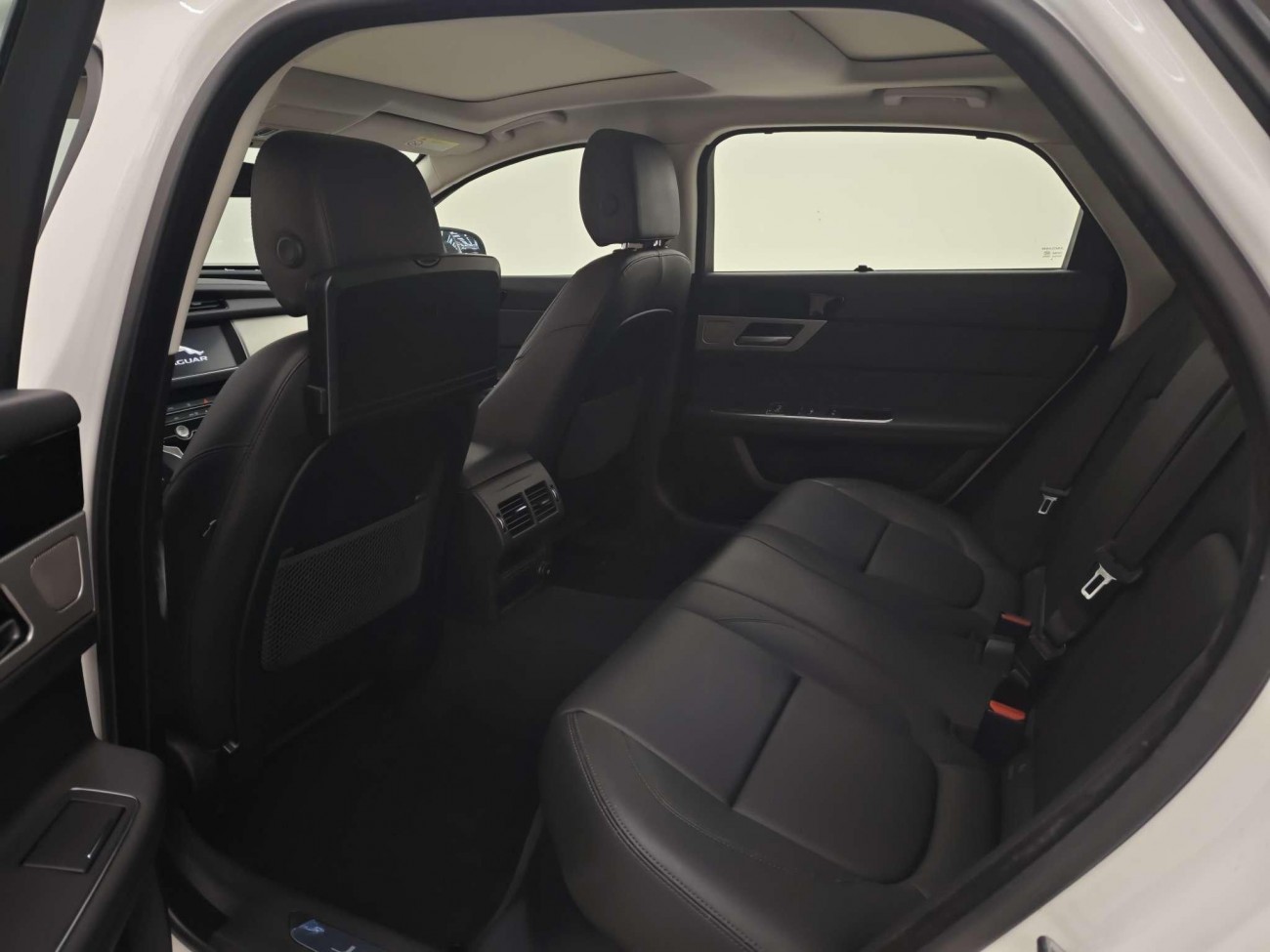 Jaguar XFL 2020