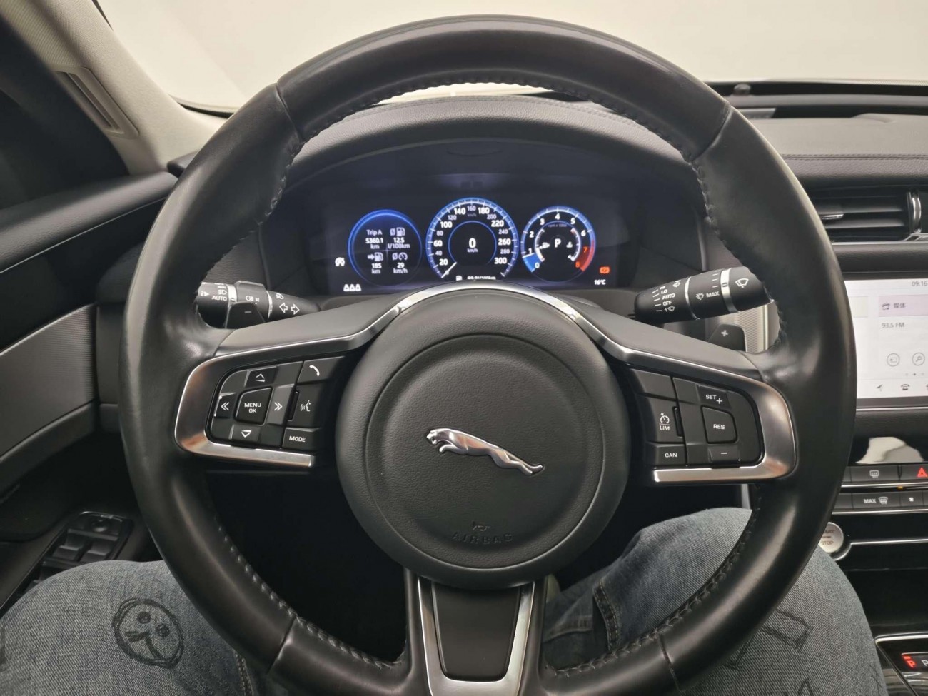 Jaguar XFL 2020